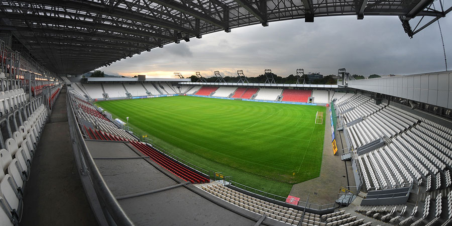 MKS CRACOVIA 4