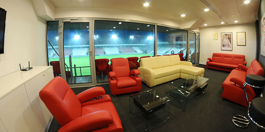 MKS CRACOVIA 8